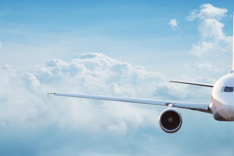 Avión en el aire_1